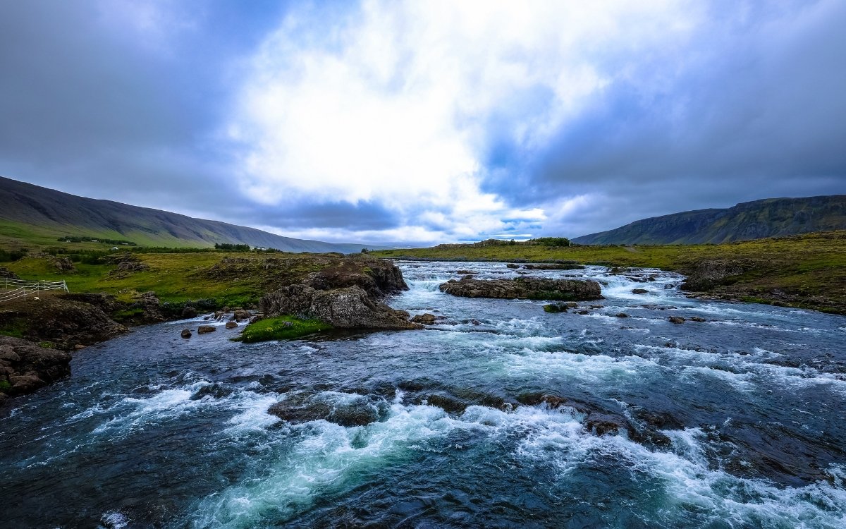 Zonas de protección de nacientes y pozos: más allá de lo que exige la le